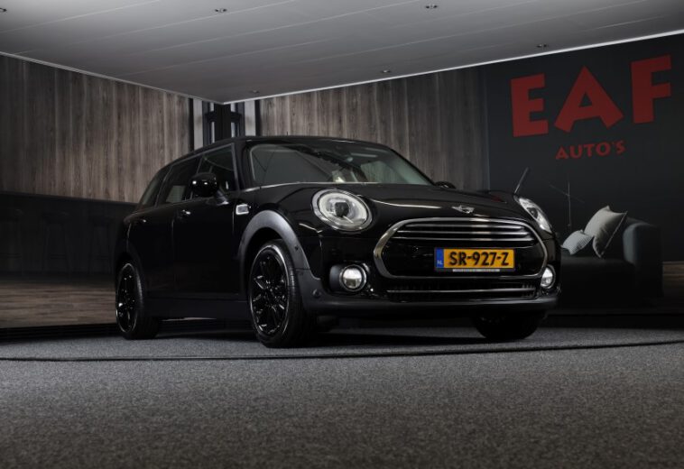 MINI Clubman 1.5 Cooper Chili Serious Business Automaat