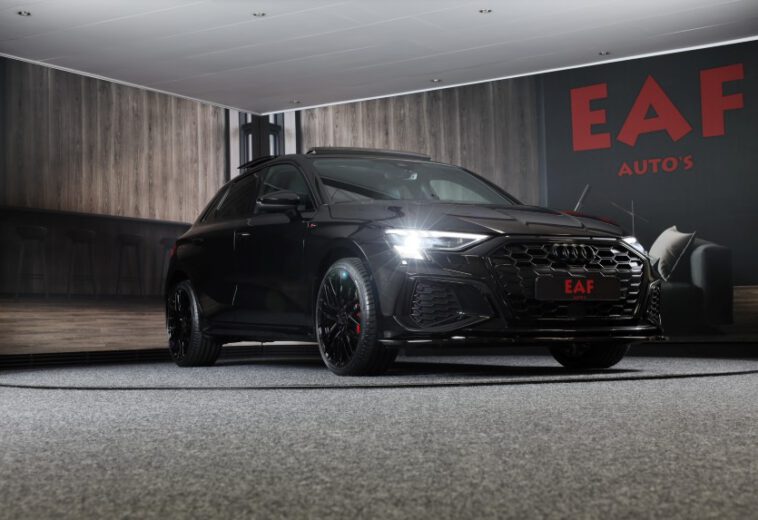 Audi A3 Sportback 45 TFSI e RS3 Look Automaat