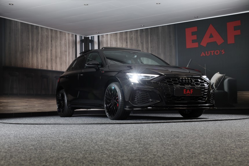 Audi A3 Sportback 45 TFSI e RS3 Look Automaat