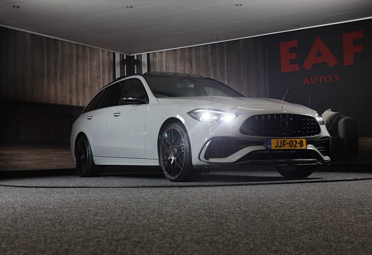 Mercedes-Benz C-klasse Estate 300 e AMG 63 Look Automaat