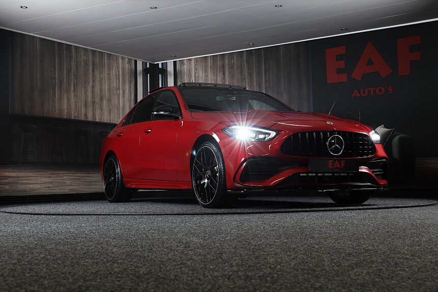 Mercedes-Benz C-klasse 300 e AMG 63 Look Automaat