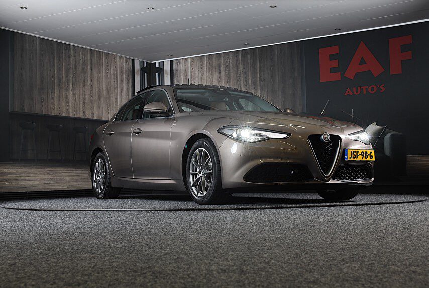 Alfa Romeo GIULIA 2.0 T Sport Automaat