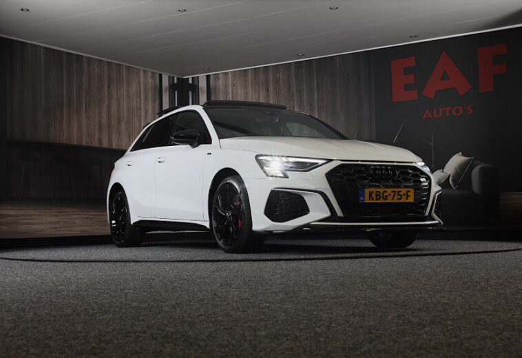 Audi A3 Sportback 45 TFSI e RS3 Look Automaat
