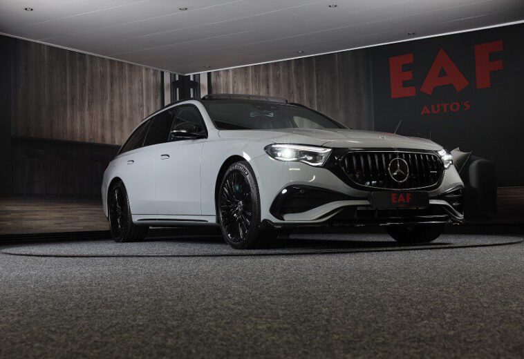 Mercedes-Benz E-klasse Estate 300 e AMG 53 Look Automaat