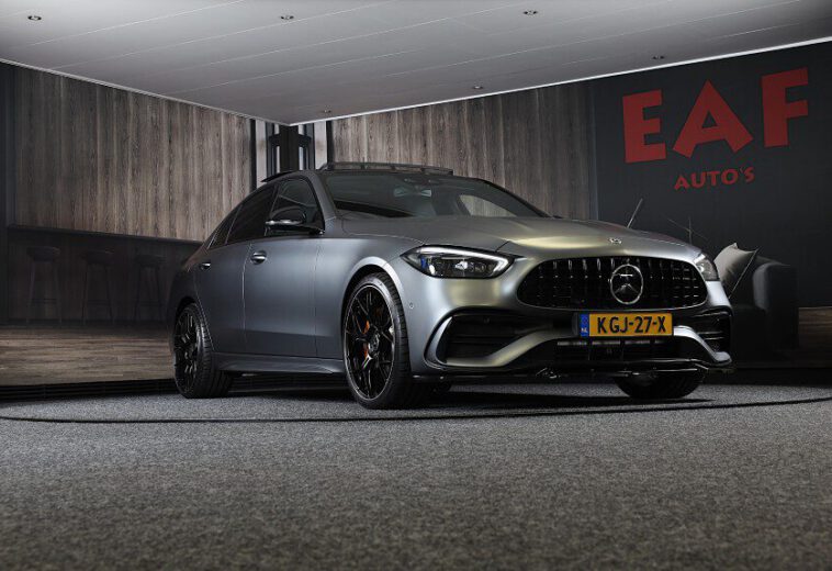 Mercedes-Benz C-klasse 300 e AMG 63 Look Automaat