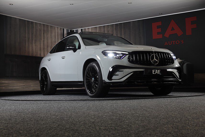 Mercedes-Benz GLC-klasse Coupé 300e 4MATIC AMG 63 Look Automaat