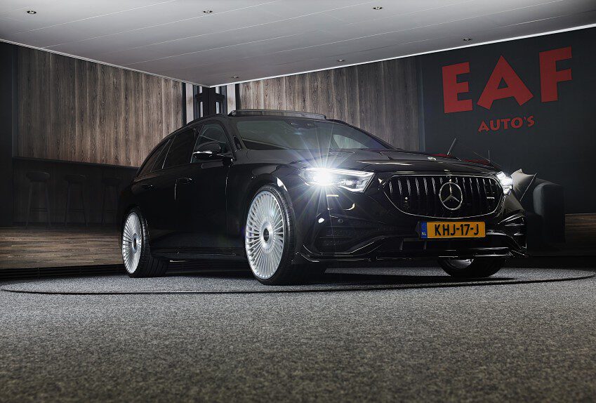 Mercedes-Benz E-klasse Estate 300 e AMG 53 Look Automaat