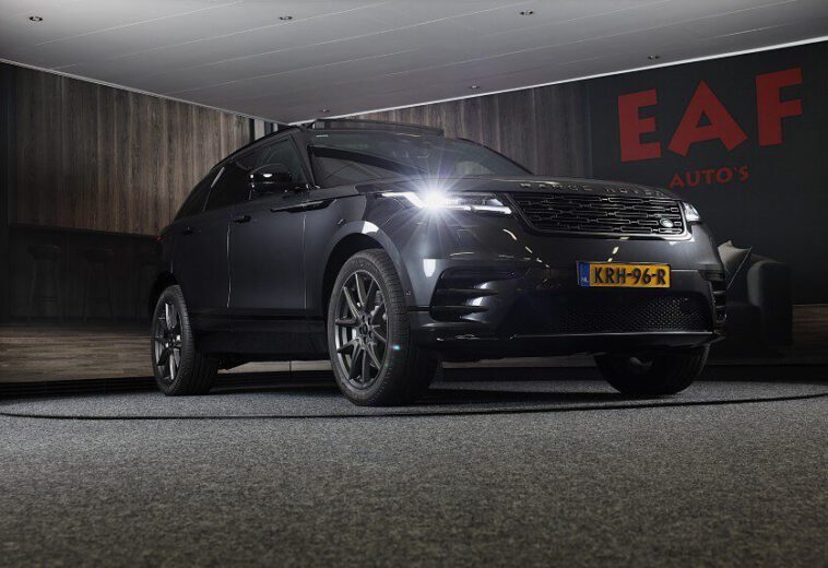 Land Rover RANGE ROVER VELAR 2.0 P400e R-Dynamic HSE Automaat